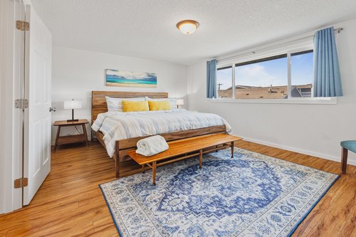The Ocean bedroom #2.