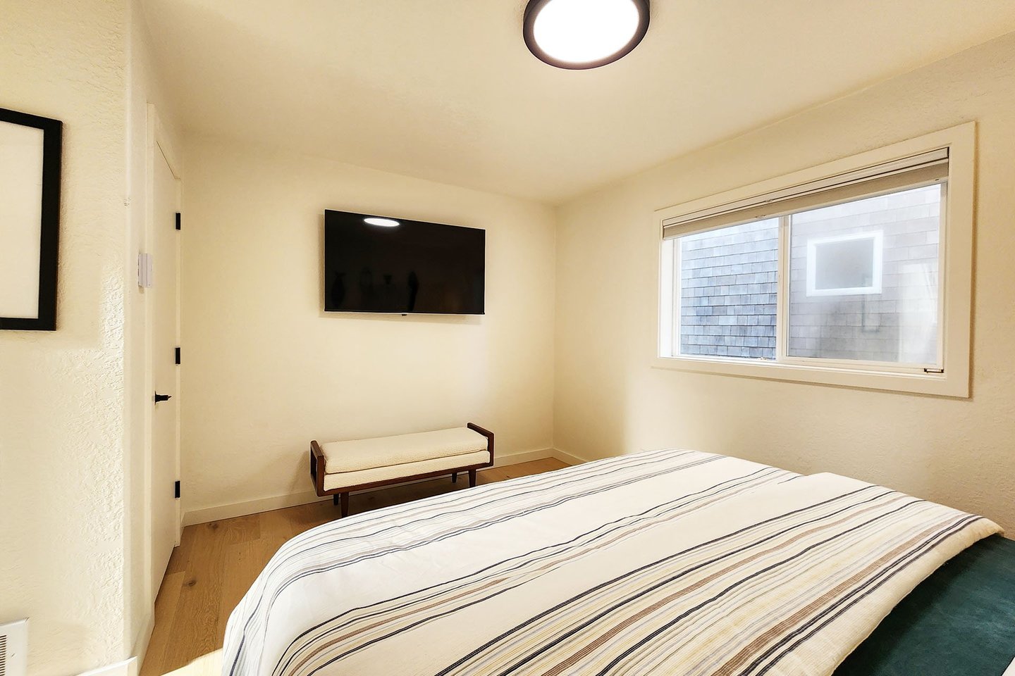 Relax and enjoy a late night movie from bed!