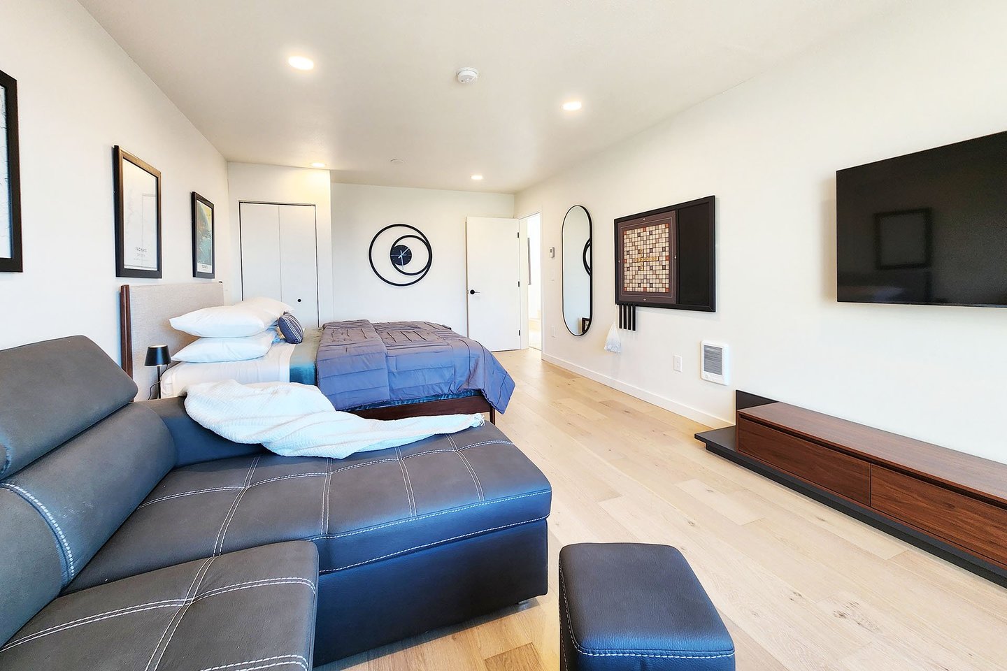 Perfect space for the young ones to hang out in.