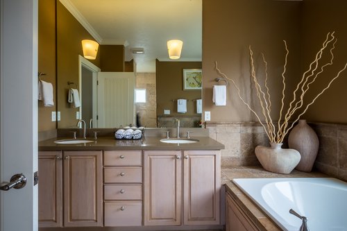 The double vanity has plenty of space.
