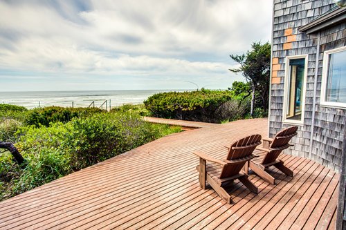 Watch the waves right from your deck.