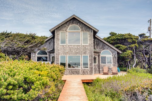 Head back to your Sweet Home after exploring the beach for hours.