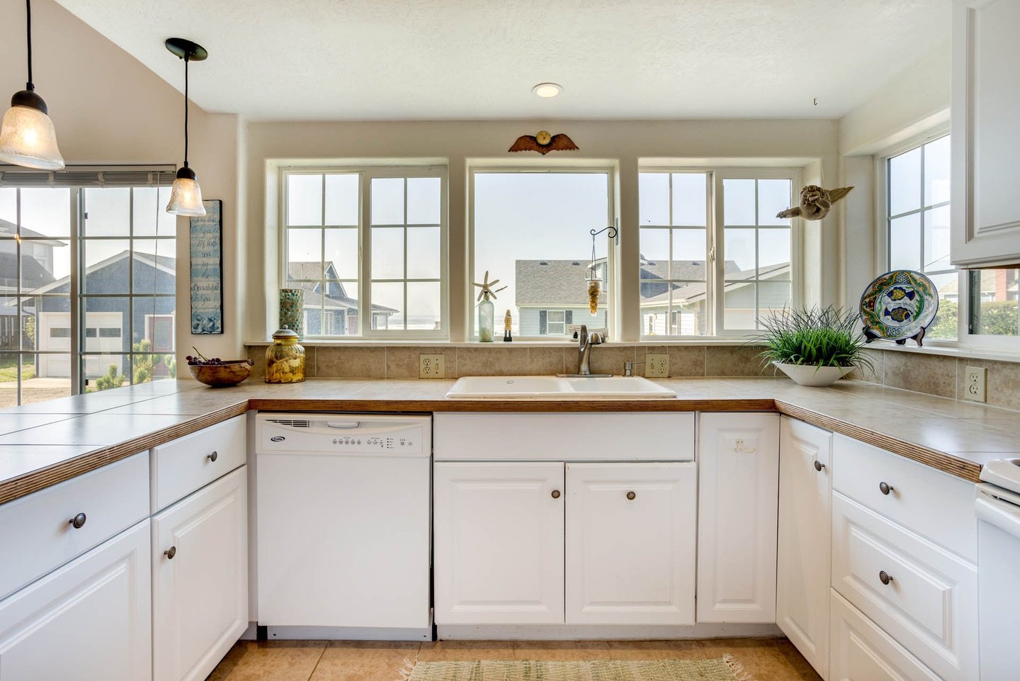 Sunny and bright with plenty of prep space for the cook.