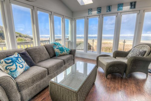 Corona del Pacifico for your beach front ocean getaway today.