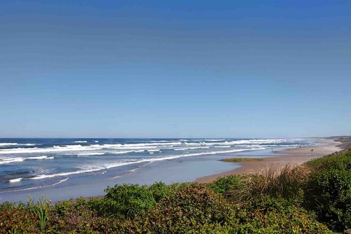 Short walk to a sandy beach and tide-pools.