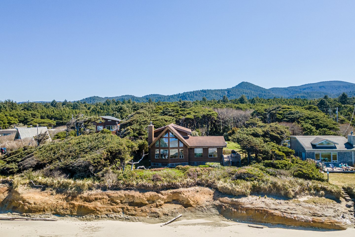Watch the beautiful sunsets from Pacific Vista!