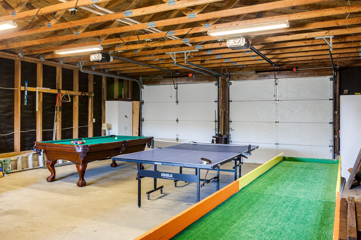 Garage with pool table and ping pong!