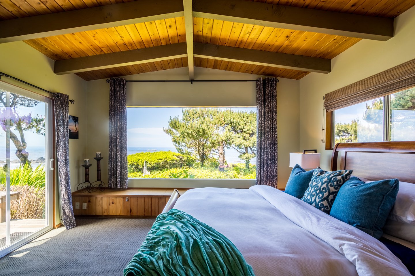 Comfort and views, the best of both worlds.