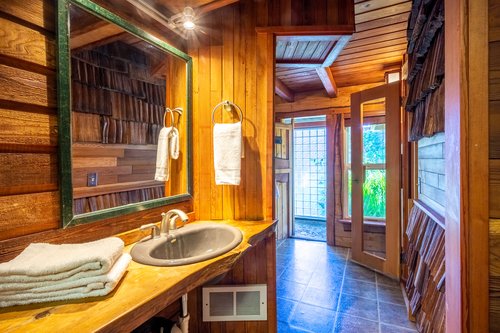 The spa bathroom is a special feature to the Zen House.