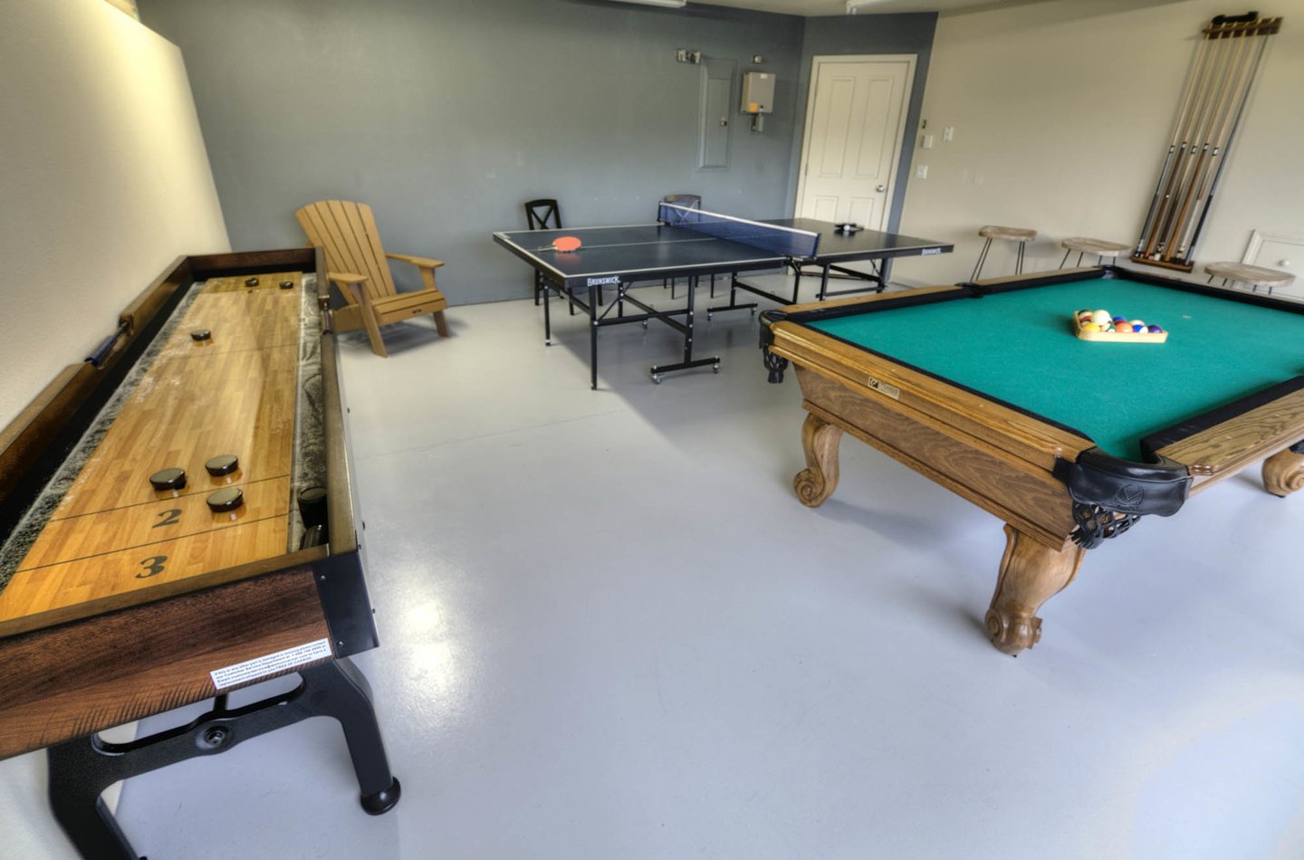 The game room features Pool, Ping-Pong, and Shuffle Board.