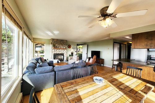 Open and airy great room.