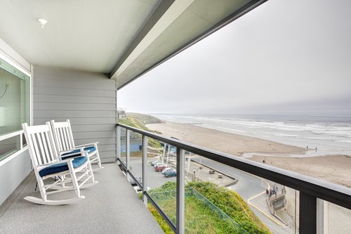 This property features shielded decks for comfortable ocean viewing and whale watching in comfort.