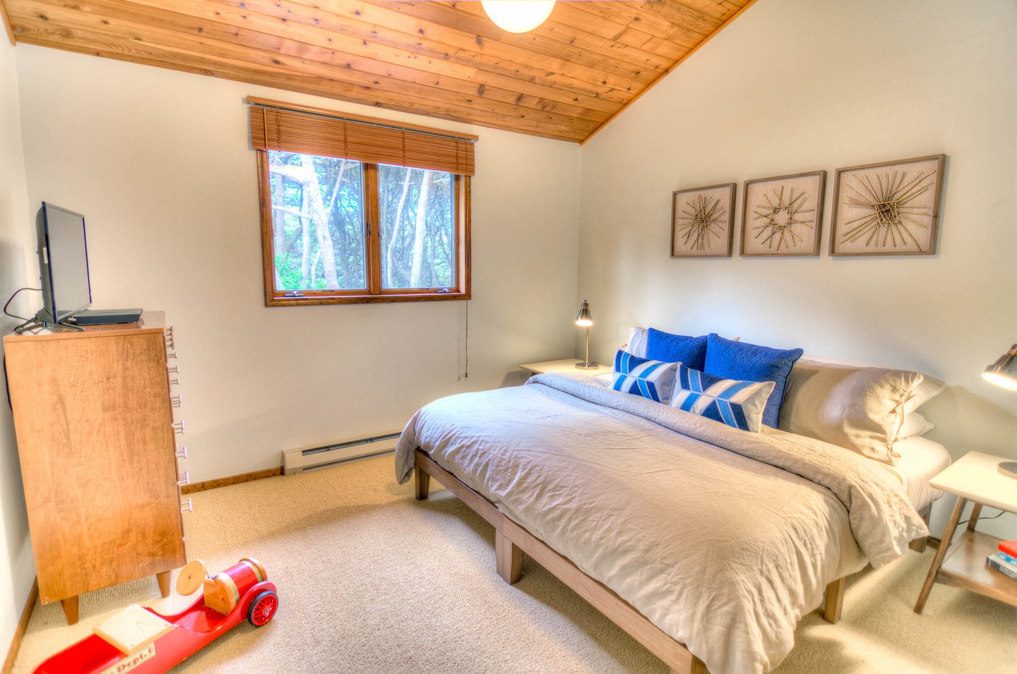 This king bed can be split in to twins and is a perfect spot for the kids!