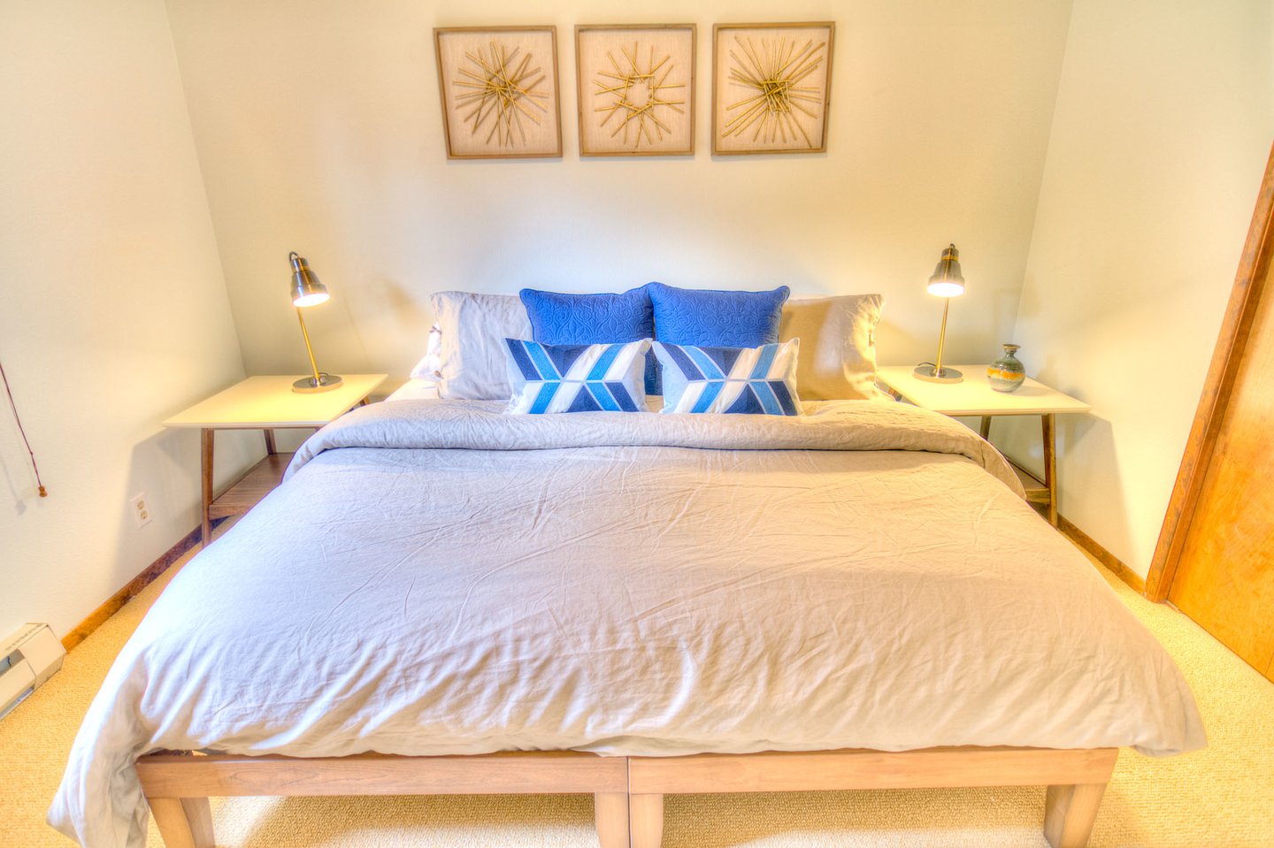 Enjoy the comfort of this king bed (or it can be split in to twins).