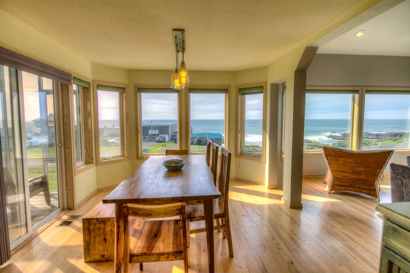Seating for everyone to dine in and enjoy the fantastic views.