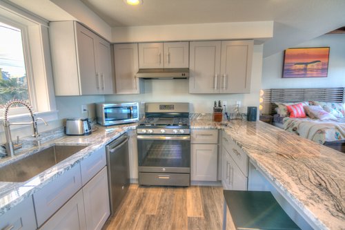 Room to cook and enjoy socializing!