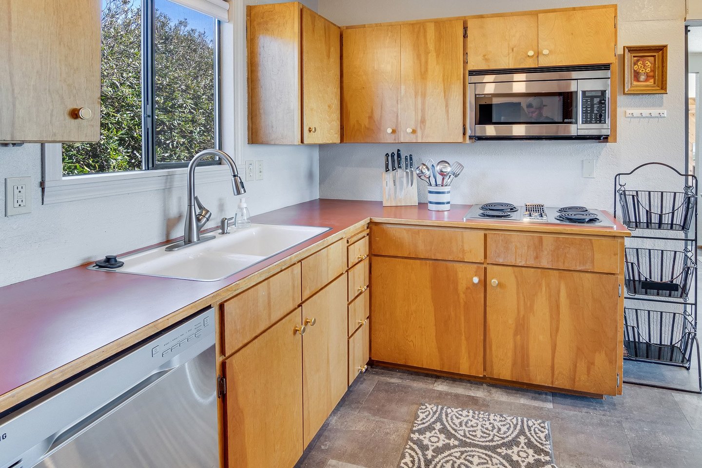 Plenty of space to prepare your favorite meal.