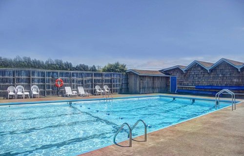 Bayshore Club pool is available in the summer for a daily fee.