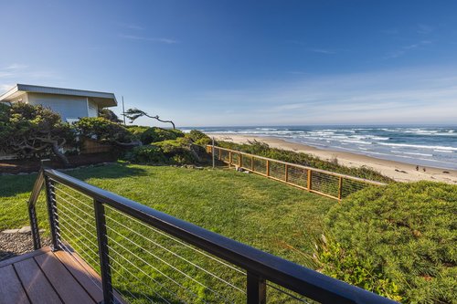 Wonderful yard and ocean view deck.
