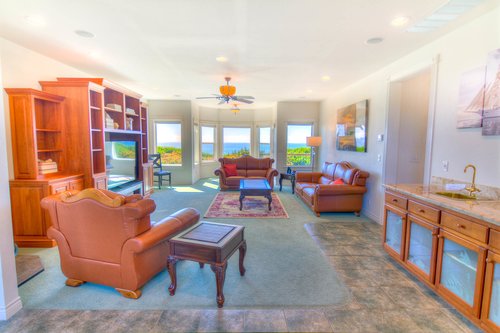 Comfortable living room ready to entertain.