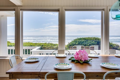 Enjoy a meal together or play some board games while watching the waves.