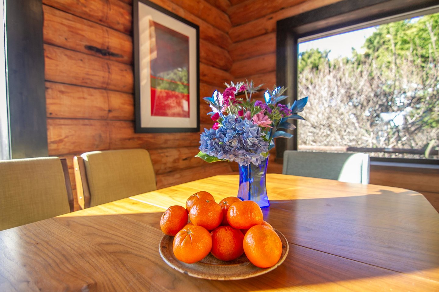 Sunny dining with an ocean view is the perfect end to the day!