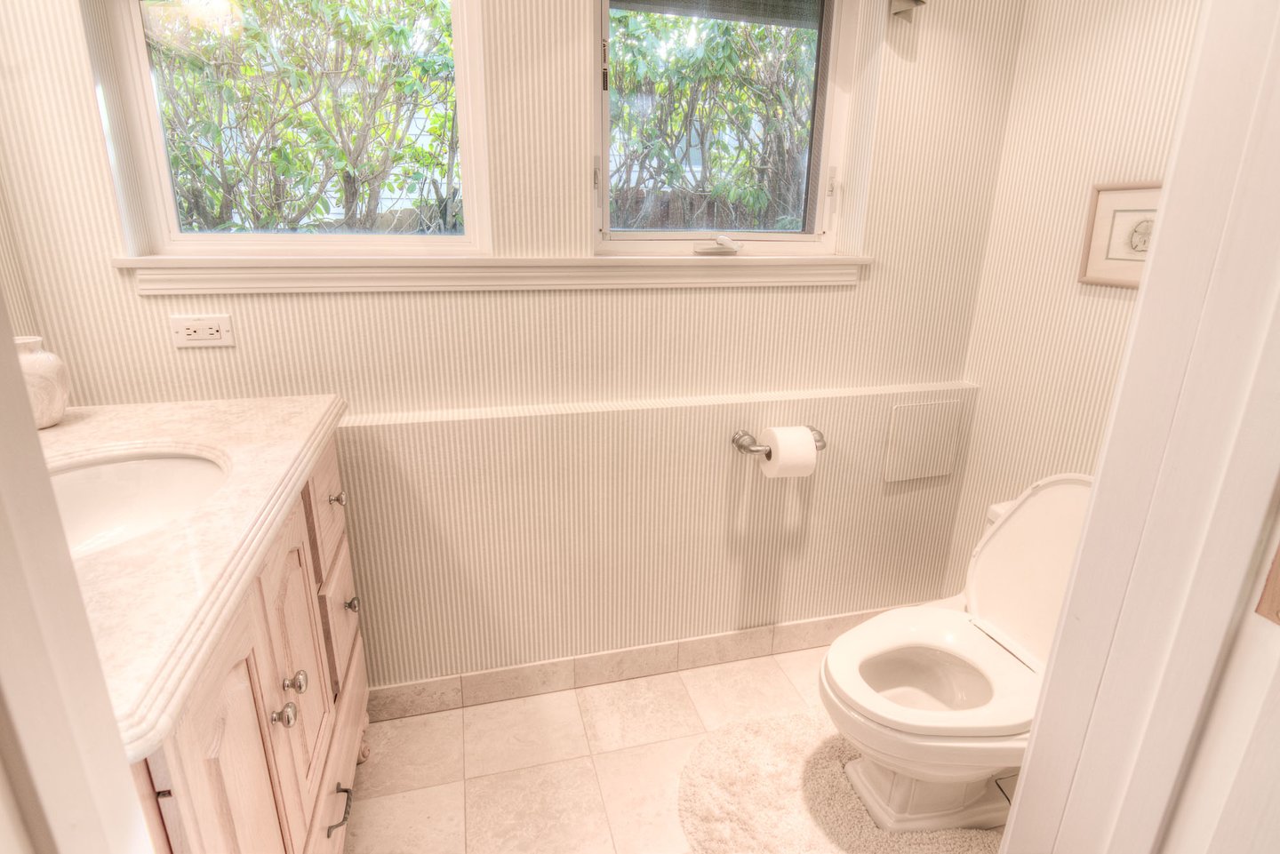 Half bath in Third bedroom.