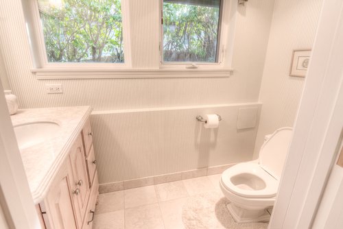 Half bath in Third bedroom.
