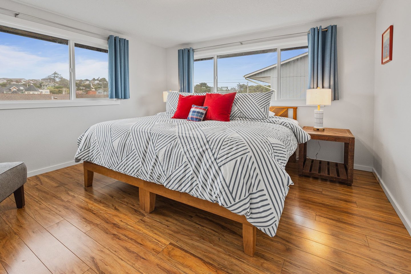 Enjoy a great nights sleep in this king bed.