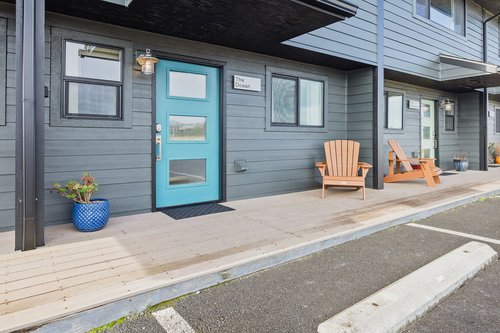 Welcome to The Ocean, part of ExplOREgon 4-plex.