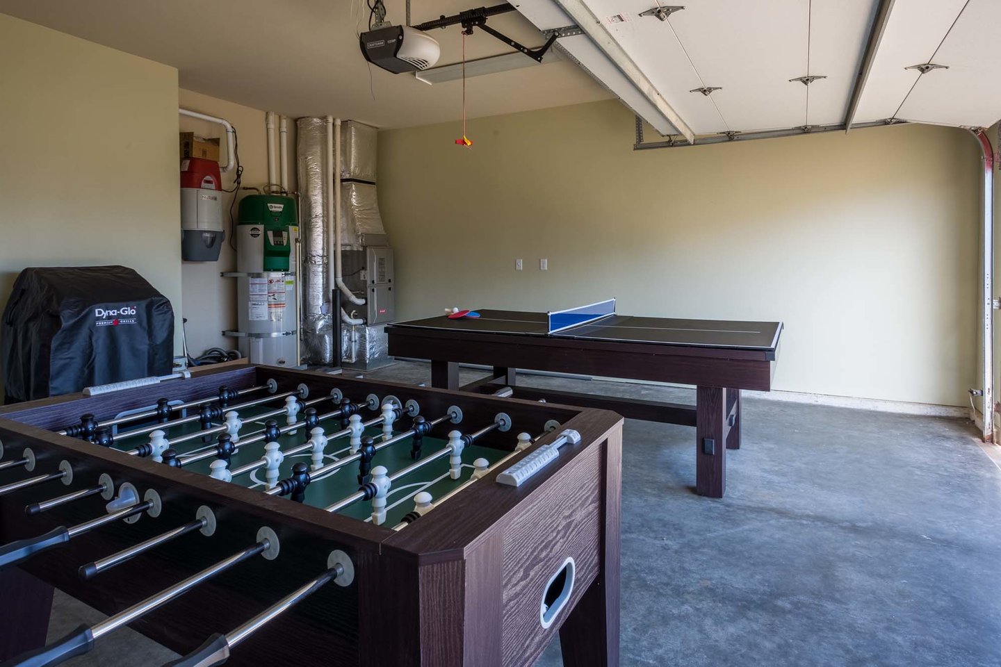 The game room in the garage will keep you entertained.
