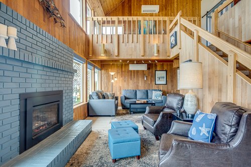 An open second-story makes the home feel even bigger.