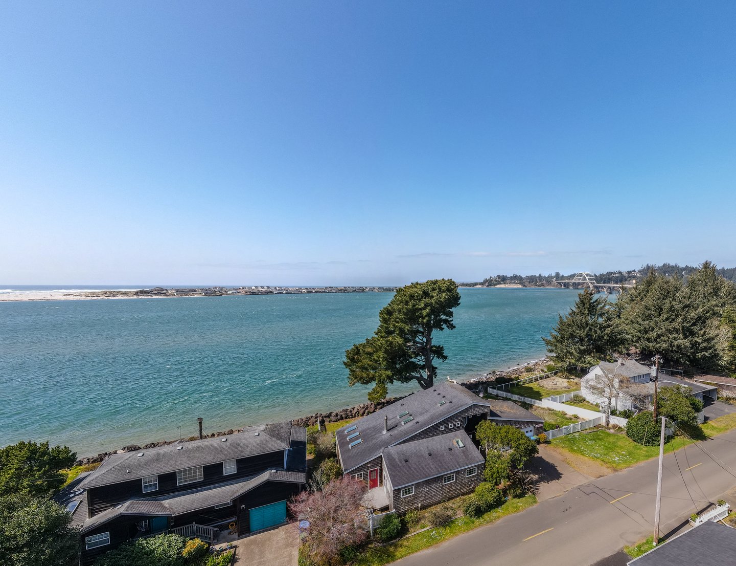 Enjoy amazing views of the ocean.