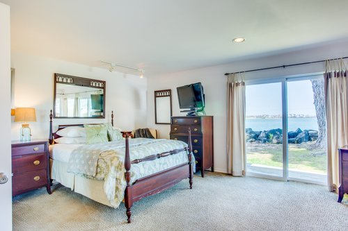 Listen to the sounds of the ocean lull you to sleep in this queen bed ensuite.