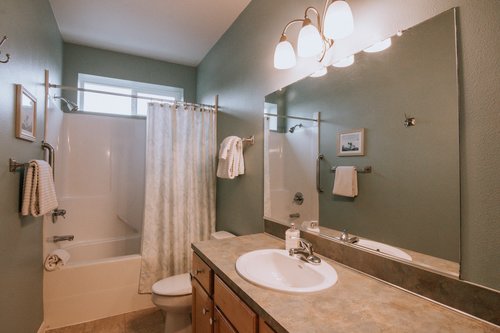 A second full bathroom in the hall.