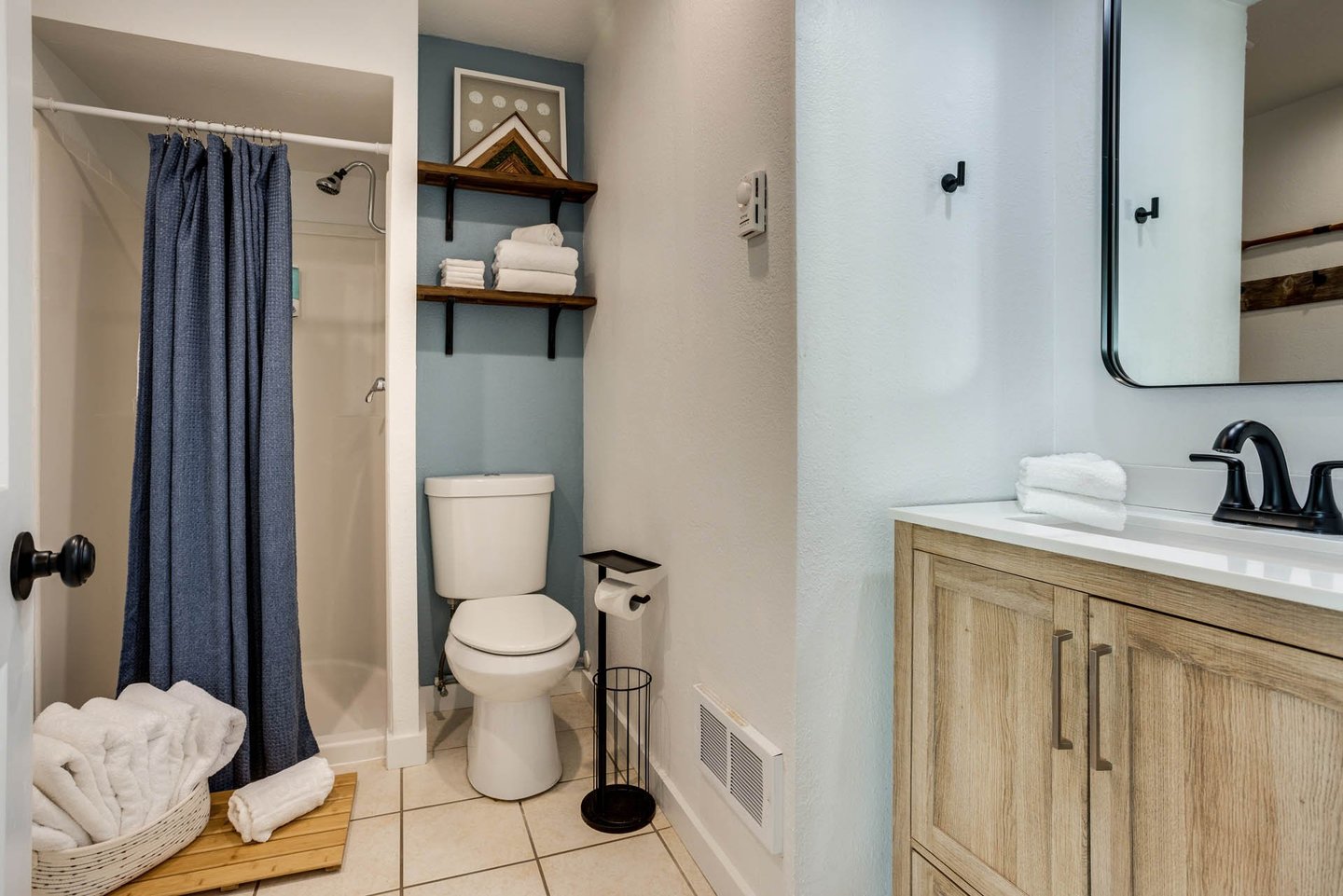 Second bathroom across from the second bedroom.