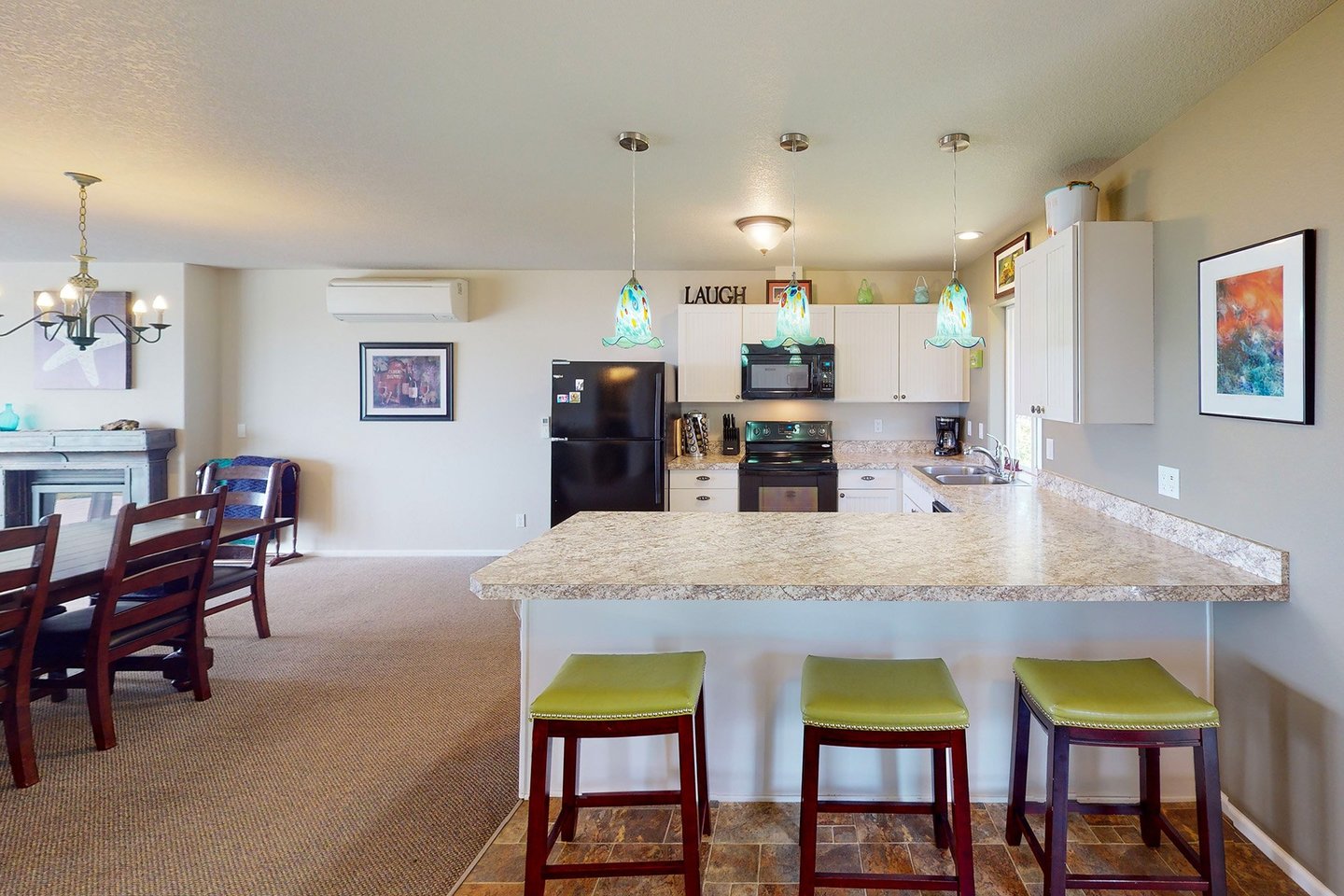 Open and airy kitchen!