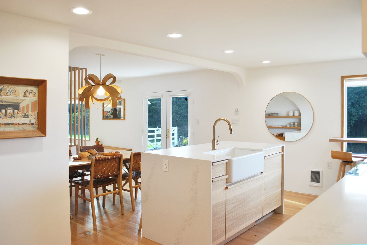 Create a wonderful meal in this beautiful kitchen.
