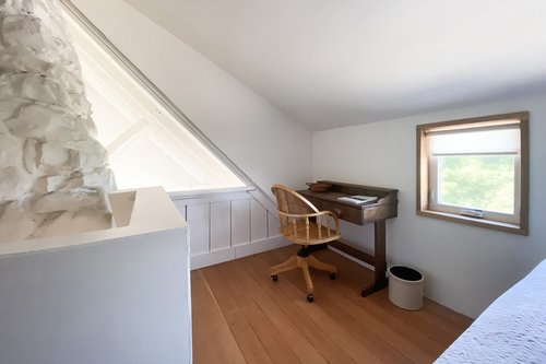 A perfect space to work when needed.