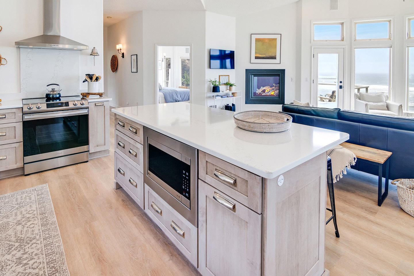 Cook up a fabulous meal in this wonderful kitchen.
