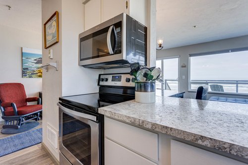 Enjoy the ocean views from the kitchen!