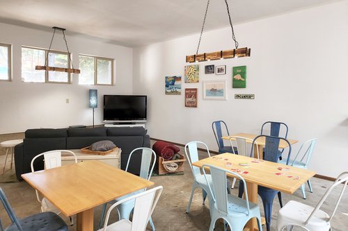 Plenty of space for multiple games and puzzles.