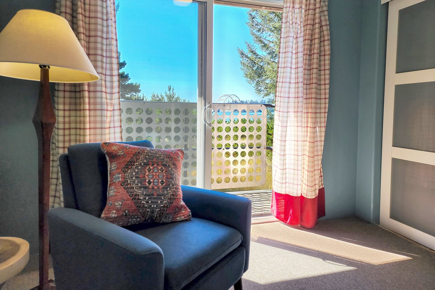 Sit back and relax and enjoy the fresh air and bridge views.