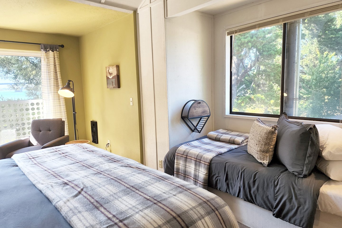 A built in twin bunk is perfect for relaxing or extra sleeping space.