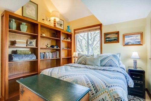 The perfect place to read a good book!