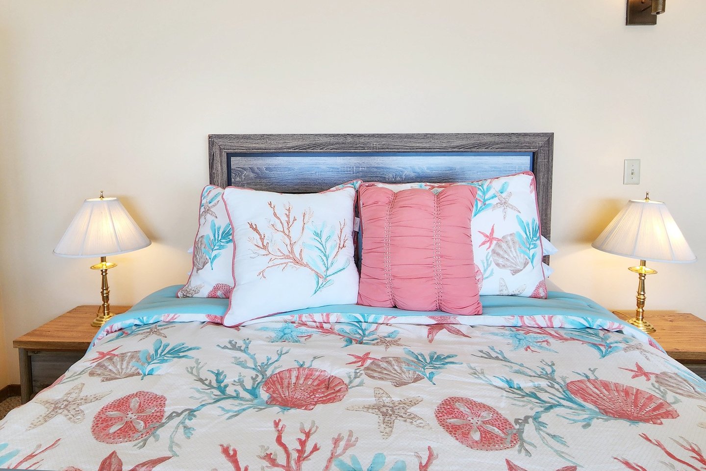 Enjoy this queen bed during your stay.