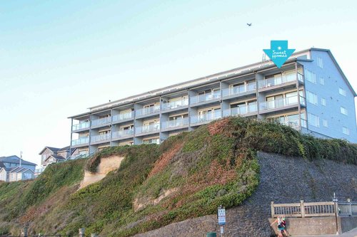 Nye Sands Condominium is in the heart of the Nye Beach neighborhood.