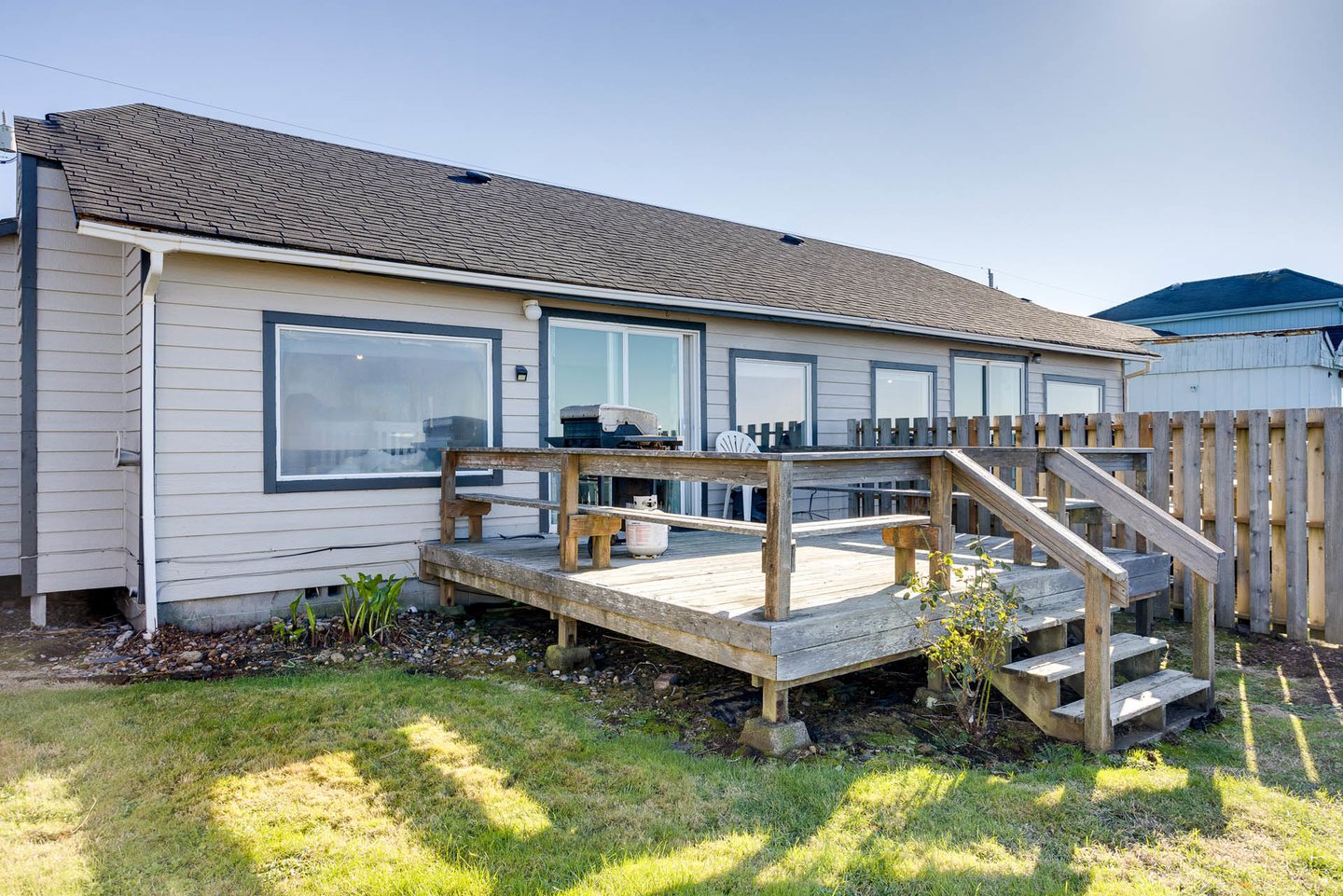 Deck with space to grill!