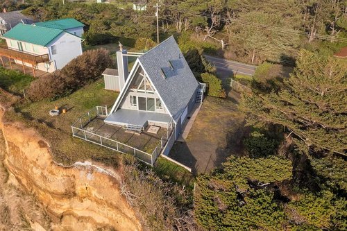 Perched on the cliff above Seal Rock is the perfect A Frame.