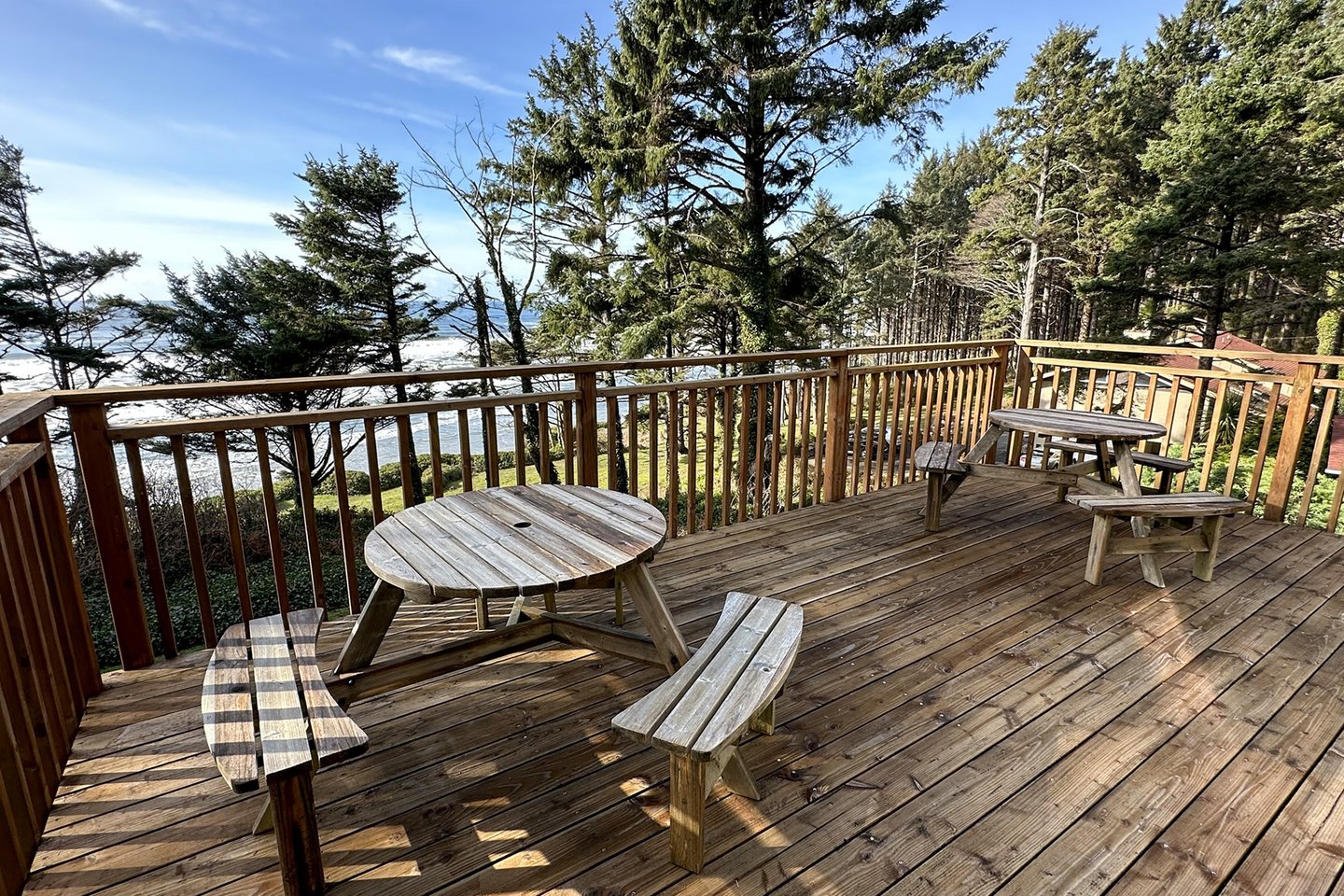 Sit out on the balcony deck and enjoy the views.